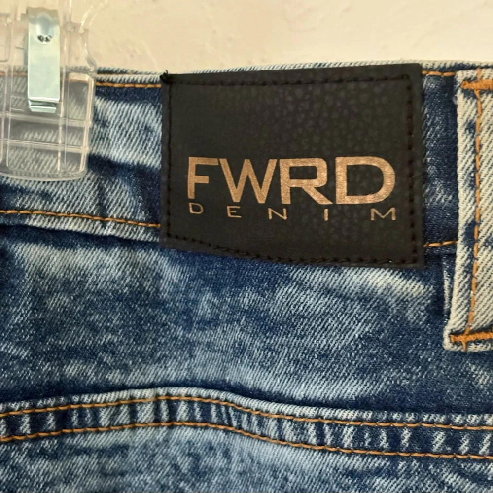 NEW‎ FWRD Denim & Co. Mens Blue Slim Fit Jeans Distressed 46x33 Graffiti Sayings